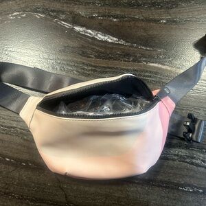 Rodan + Fields R+F Pink Cream Gray Fanny Pack Waist Bag Adjustable NEW